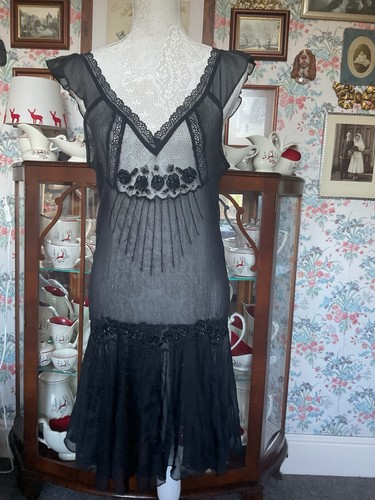 Size miss selfridge sheer - 12,