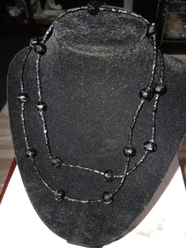 Vintage black glass faceted - black,